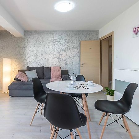 Apartments Villa Tre Marie Ровинь Экстерьер фото
