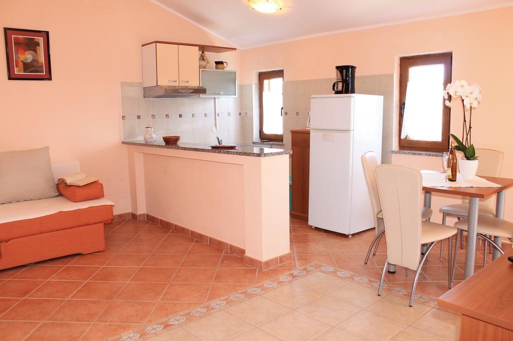 Apartments Villa Tre Marie Ровинь Экстерьер фото