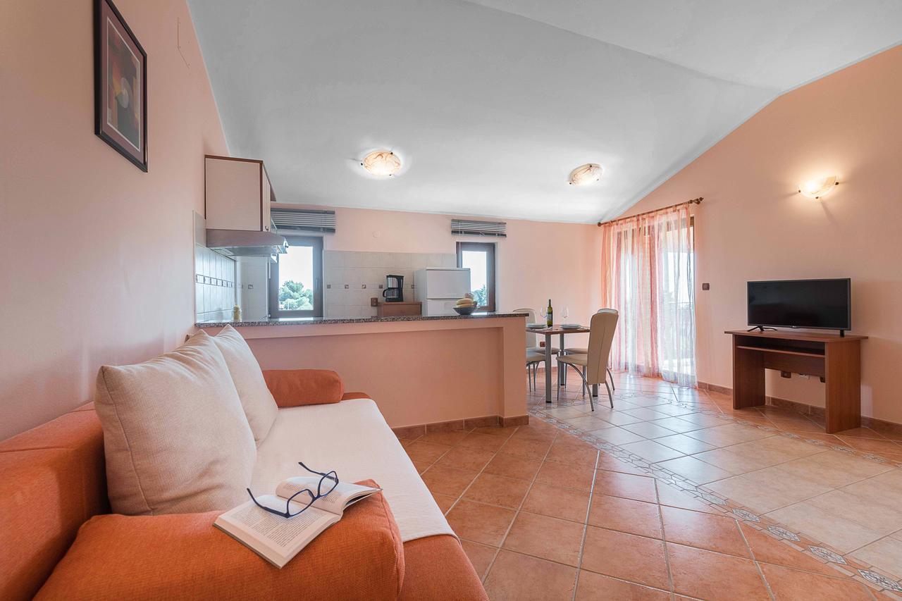 Apartments Villa Tre Marie Ровинь Экстерьер фото