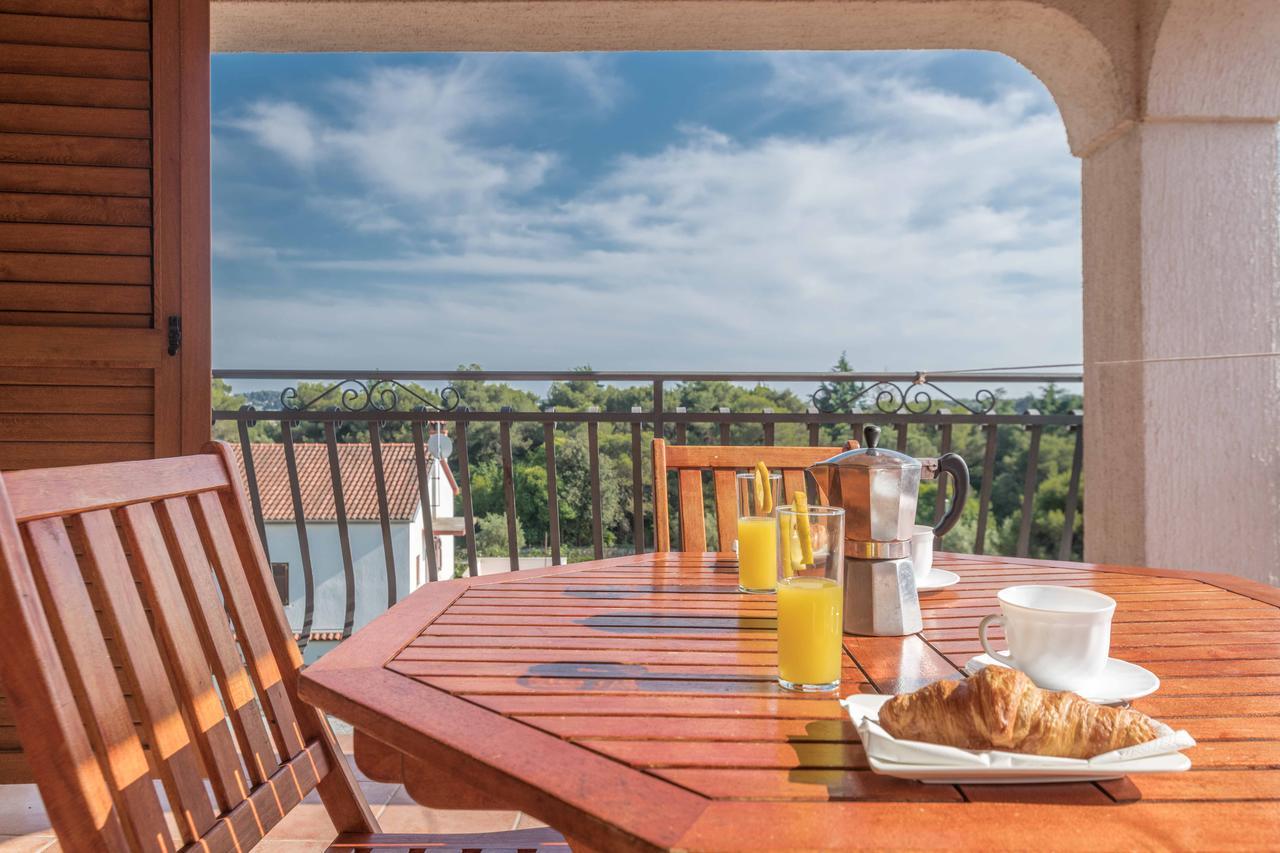 Apartments Villa Tre Marie Ровинь Экстерьер фото