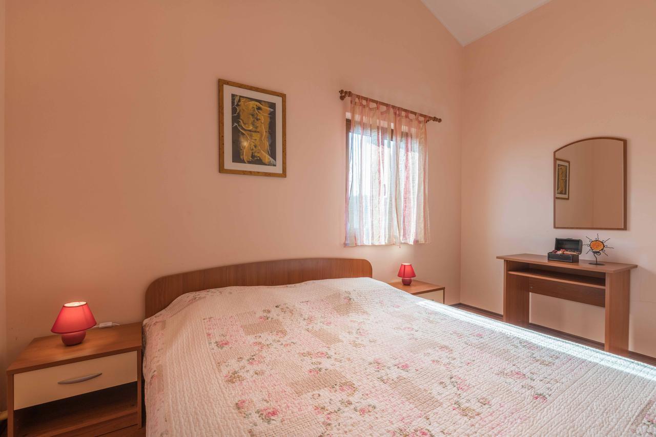 Apartments Villa Tre Marie Ровинь Экстерьер фото