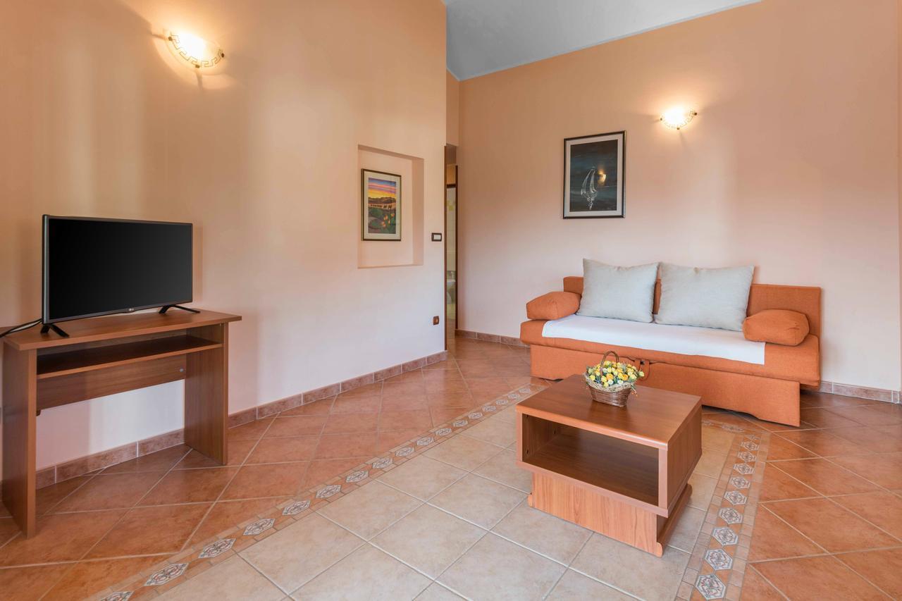 Apartments Villa Tre Marie Ровинь Экстерьер фото