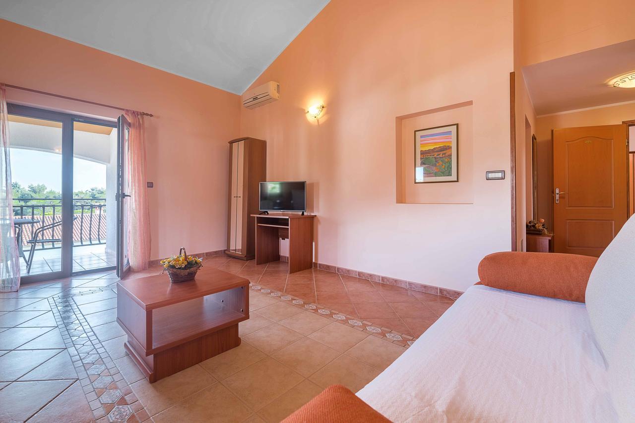 Apartments Villa Tre Marie Ровинь Экстерьер фото