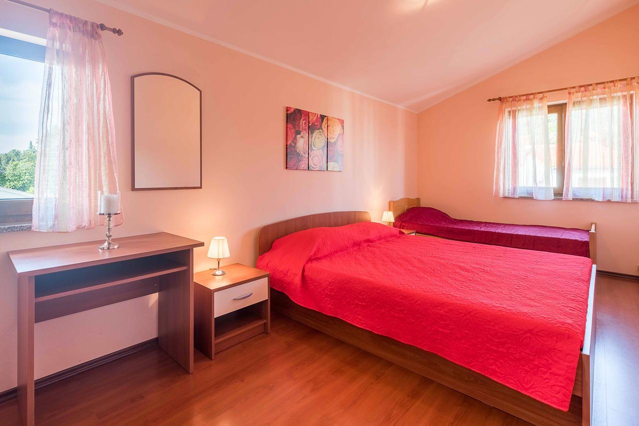 Apartments Villa Tre Marie Ровинь Экстерьер фото