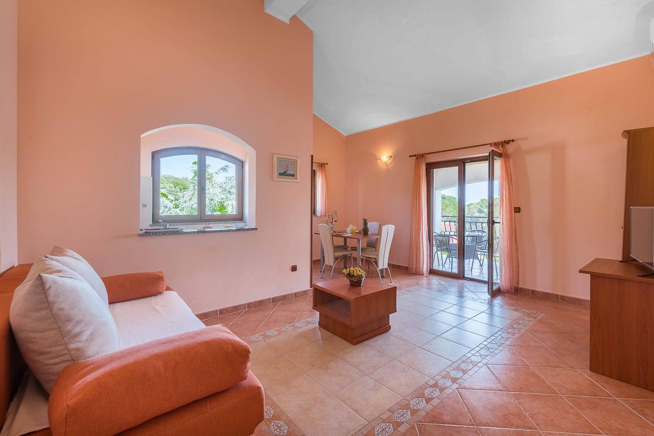 Apartments Villa Tre Marie Ровинь Экстерьер фото